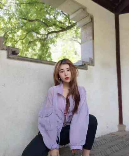 鼓楼身材不错
