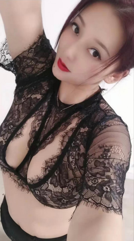 大胸少妇